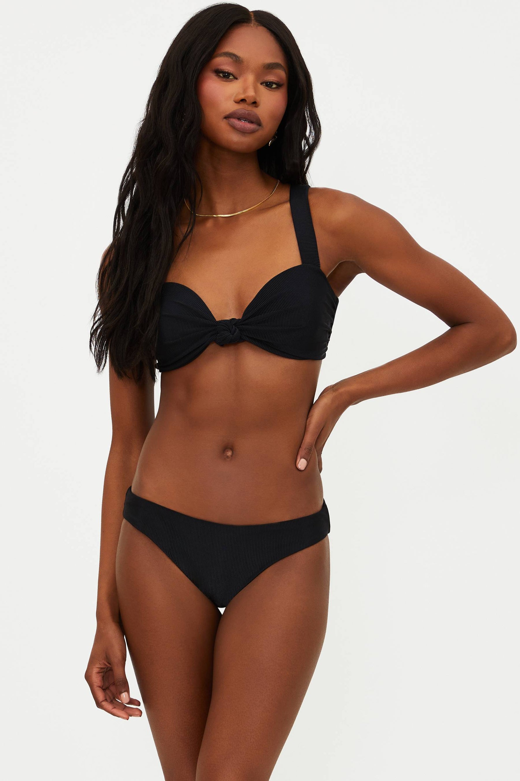 BLACK RIBBED BRALETTE SWIM TOP