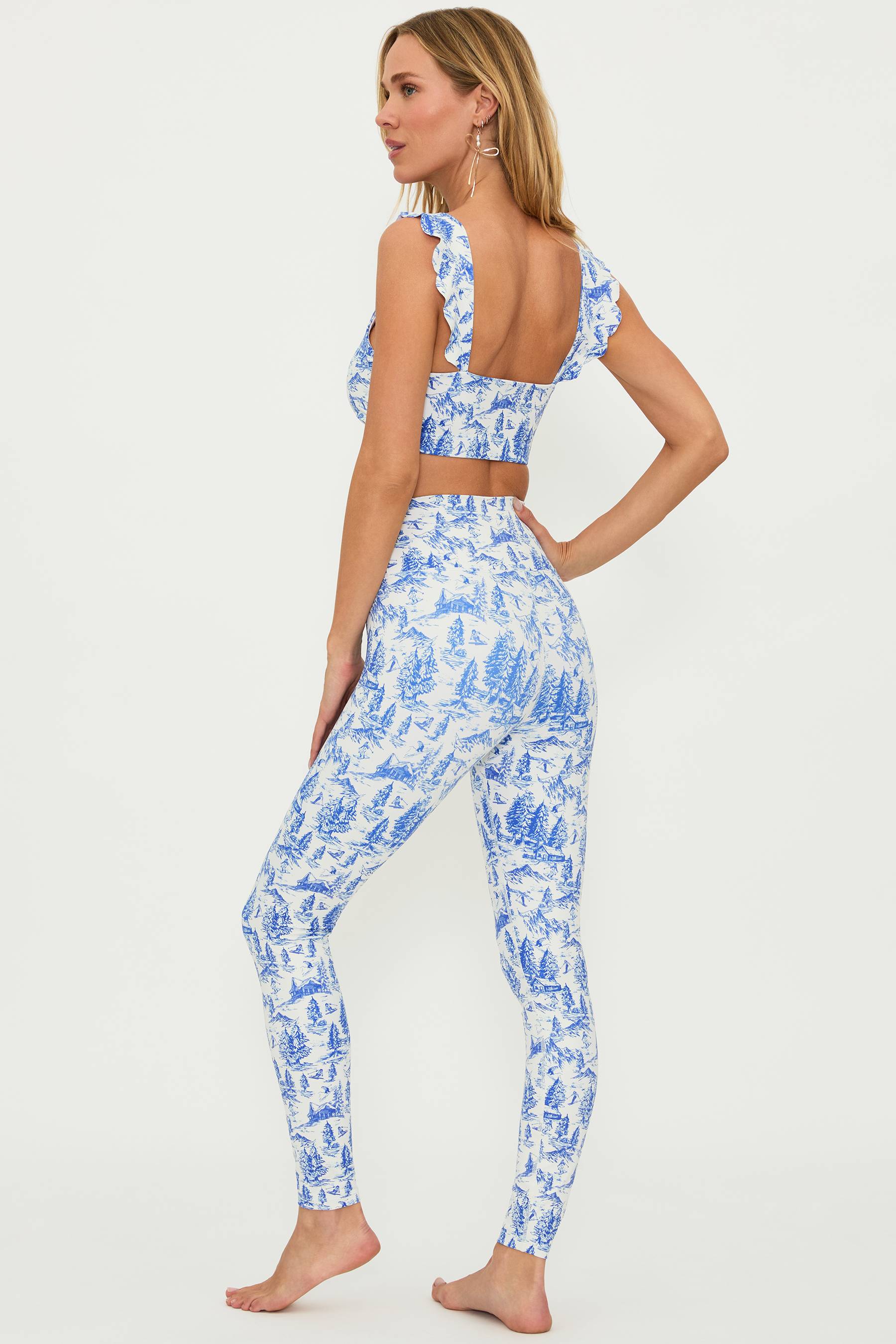 alps toile blue and white active set